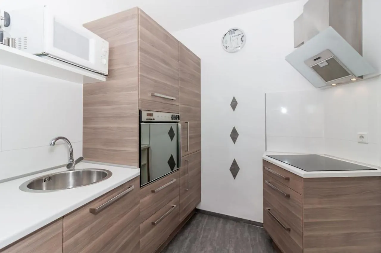 Stella Maris Nerja Apartment 0*,